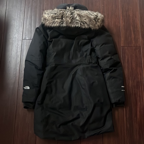Women’s North Face Arctic Parka Size XS Black - Picture 5 of 8